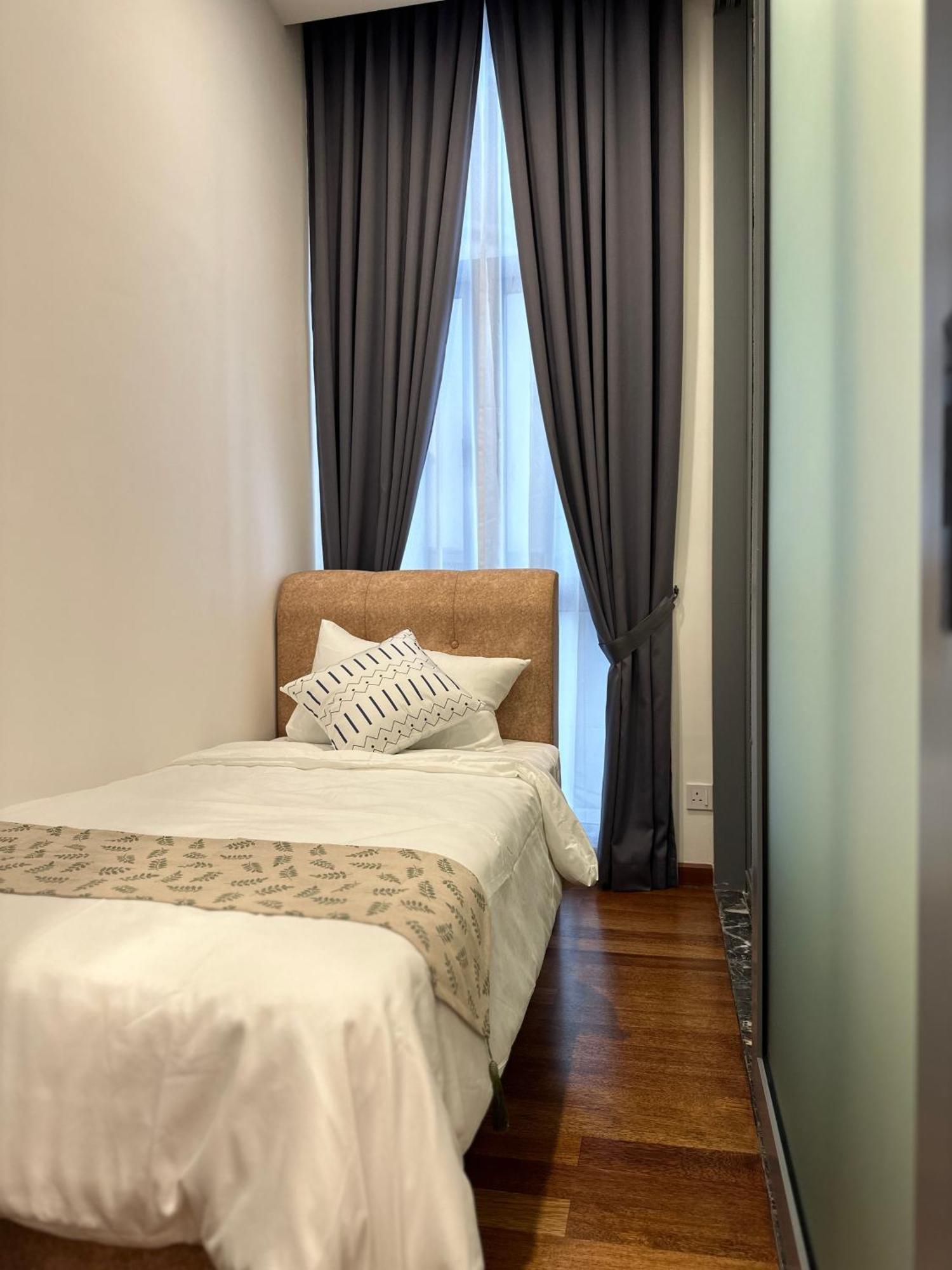 Royce Residences By Romeo Bnb Kuala Lumpur Bagian luar foto