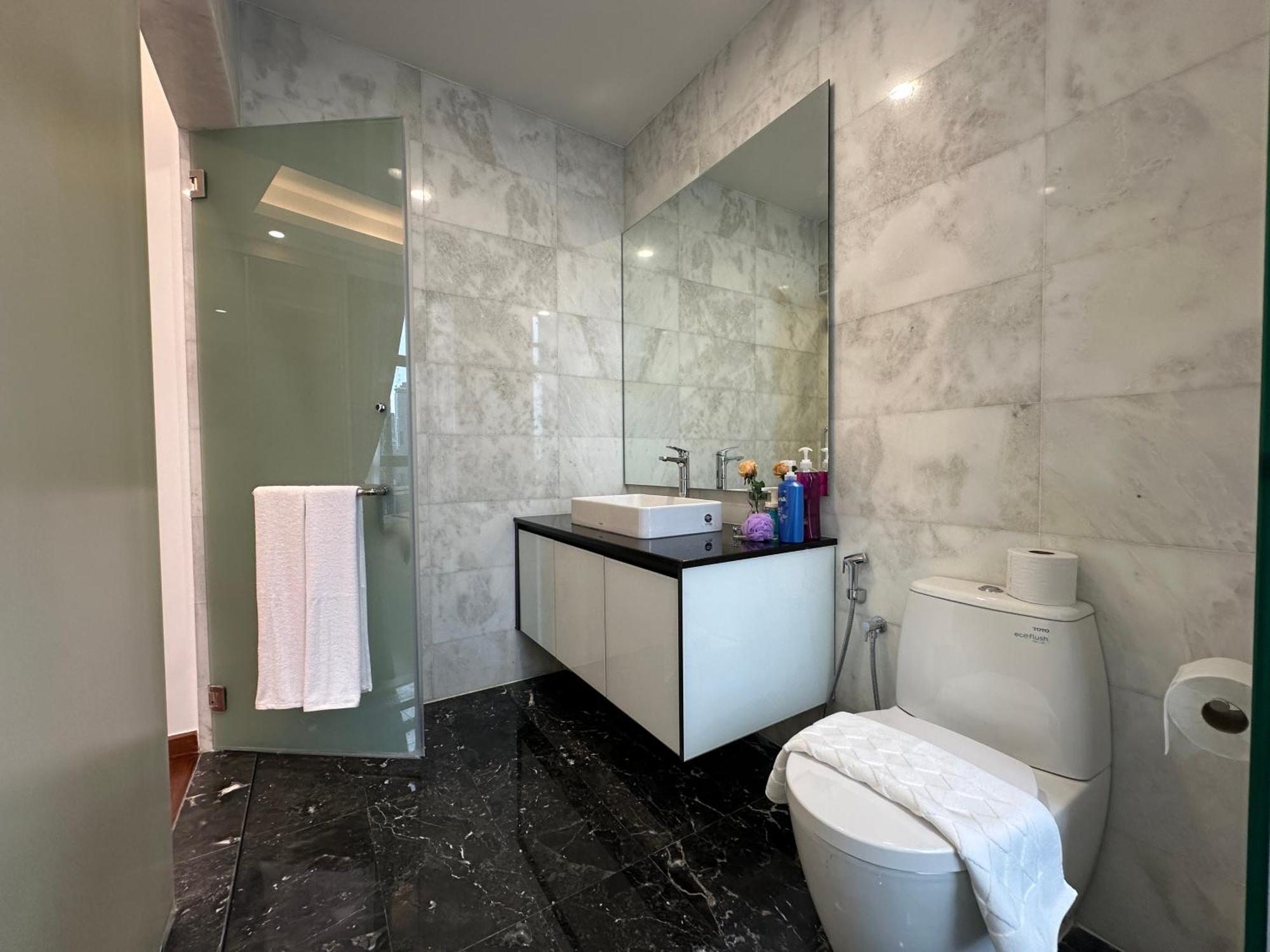 Royce Residences By Romeo Bnb Kuala Lumpur Bagian luar foto