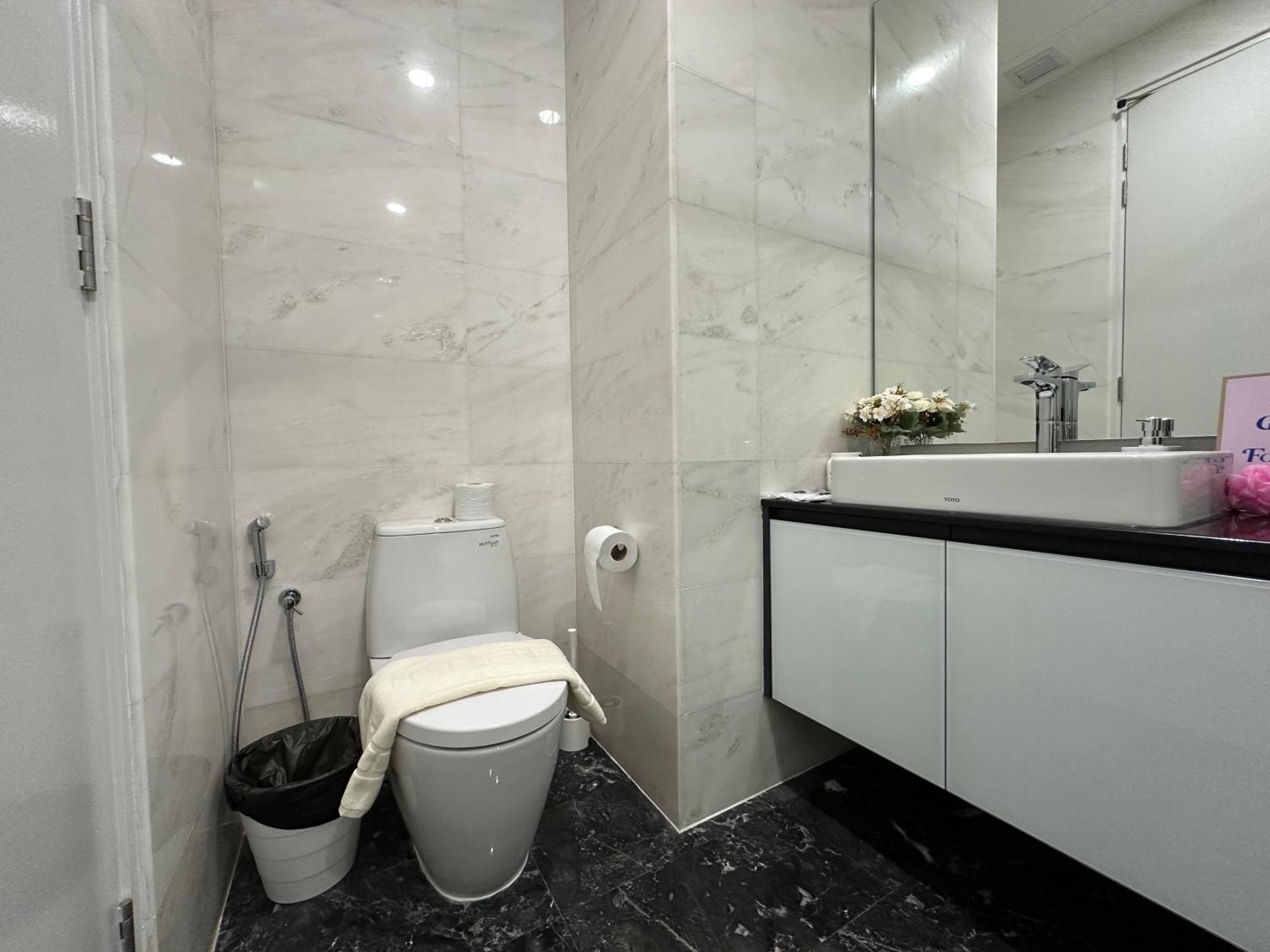 Royce Residences By Romeo Bnb Kuala Lumpur Bagian luar foto