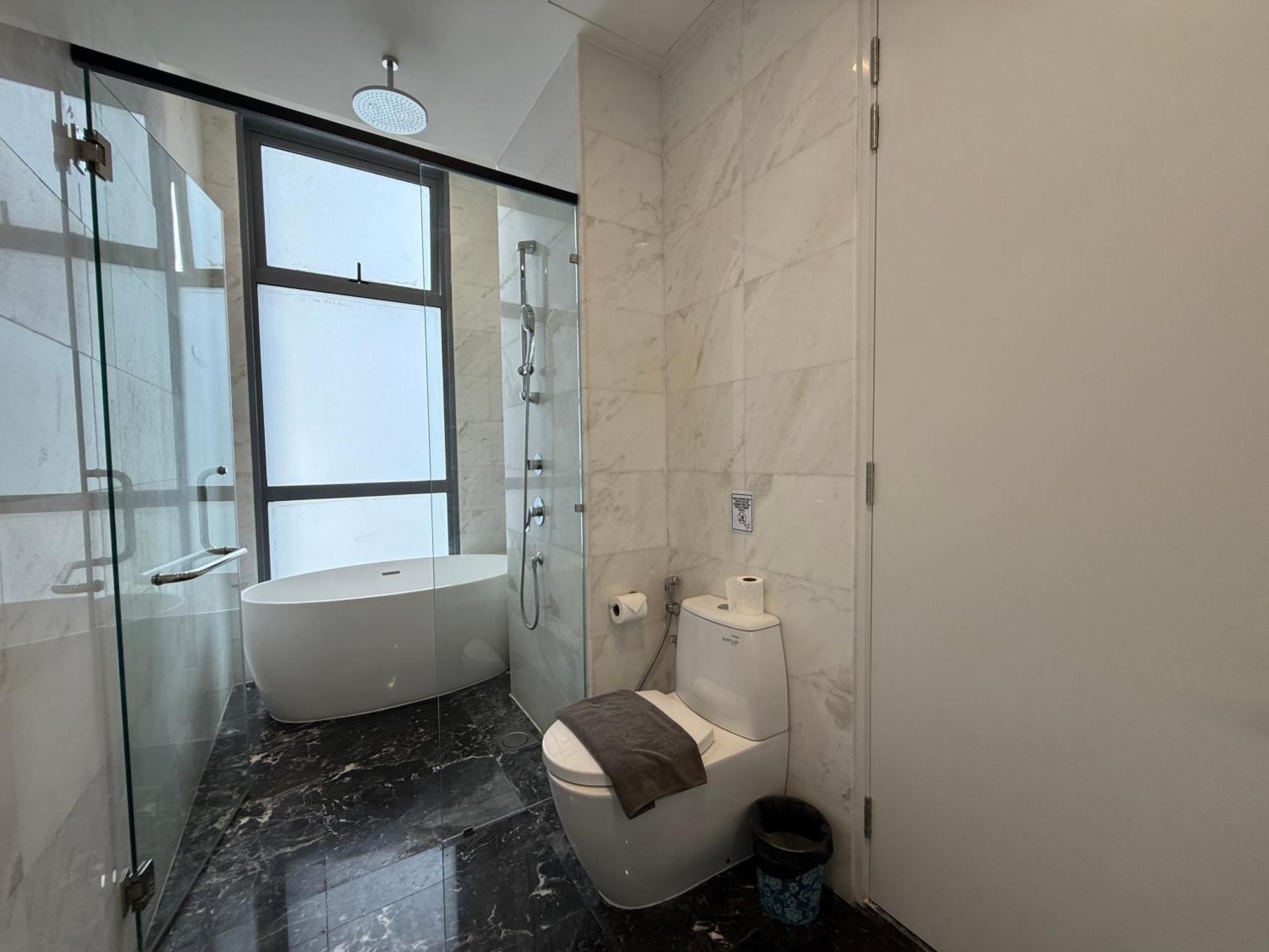Royce Residences By Romeo Bnb Kuala Lumpur Bagian luar foto